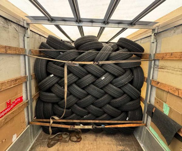 Перевозка колес. Перевозим шины